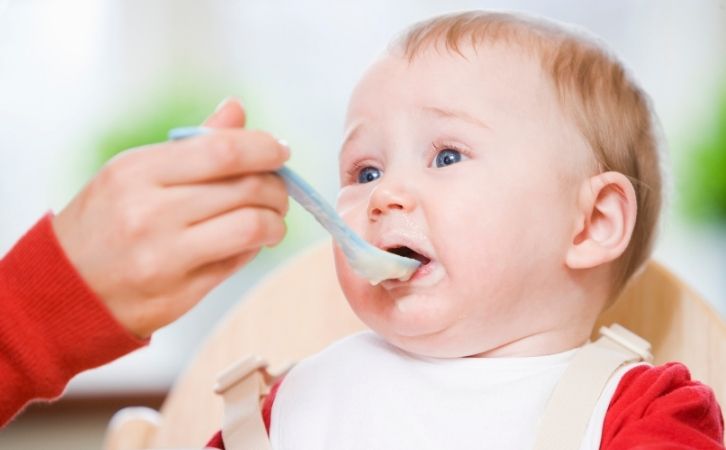 如何正确对待婴幼儿喂养方式